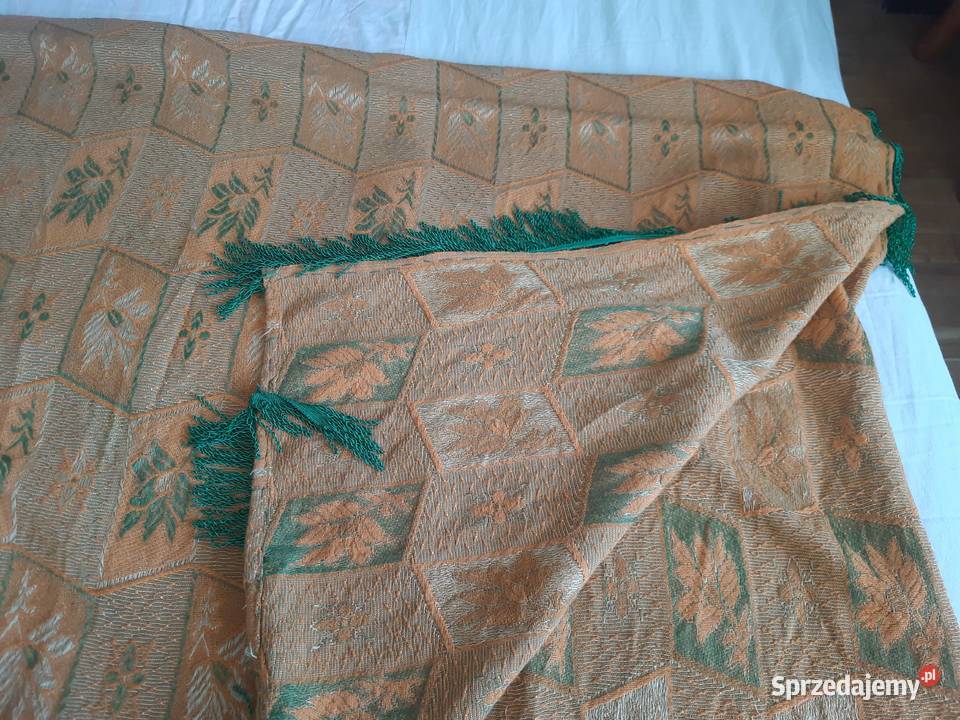 Narzuta z lat PRLu 174144 rękodzieło warmińsko-mazurskie sprzedam