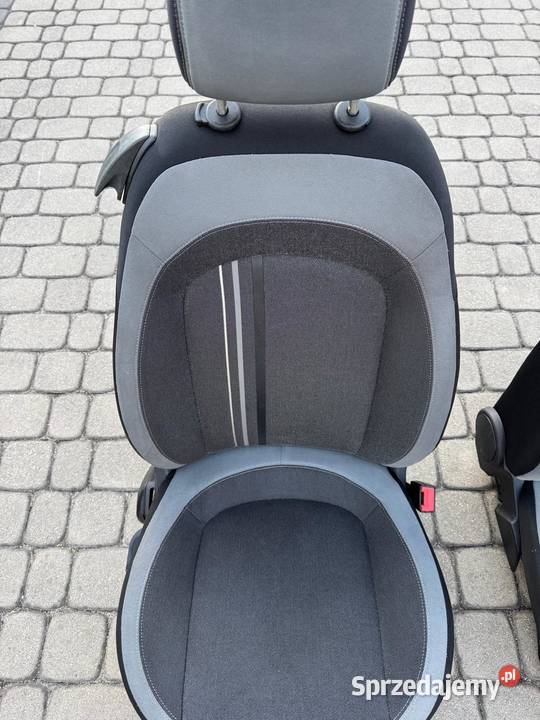 Fotele Fiat Grande i Punto 3D osobowe Kończyce Małe