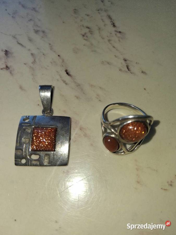 Srebrny Pierscionek i Wisiorek Zambrów