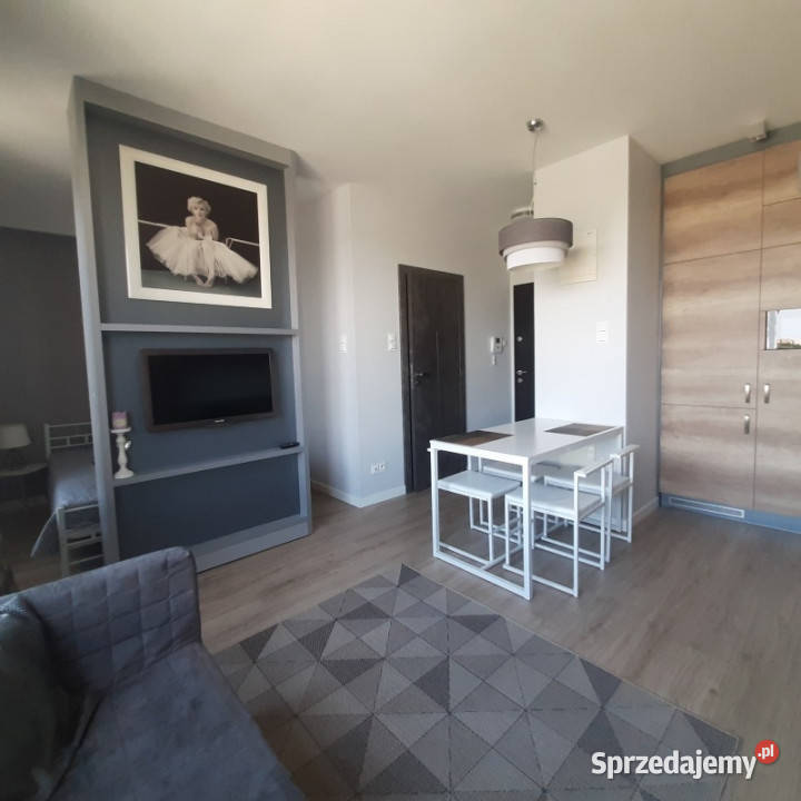 Studio 32 m2 METRO Siedmiogrodzka SpireHub 32m2 Warszawa