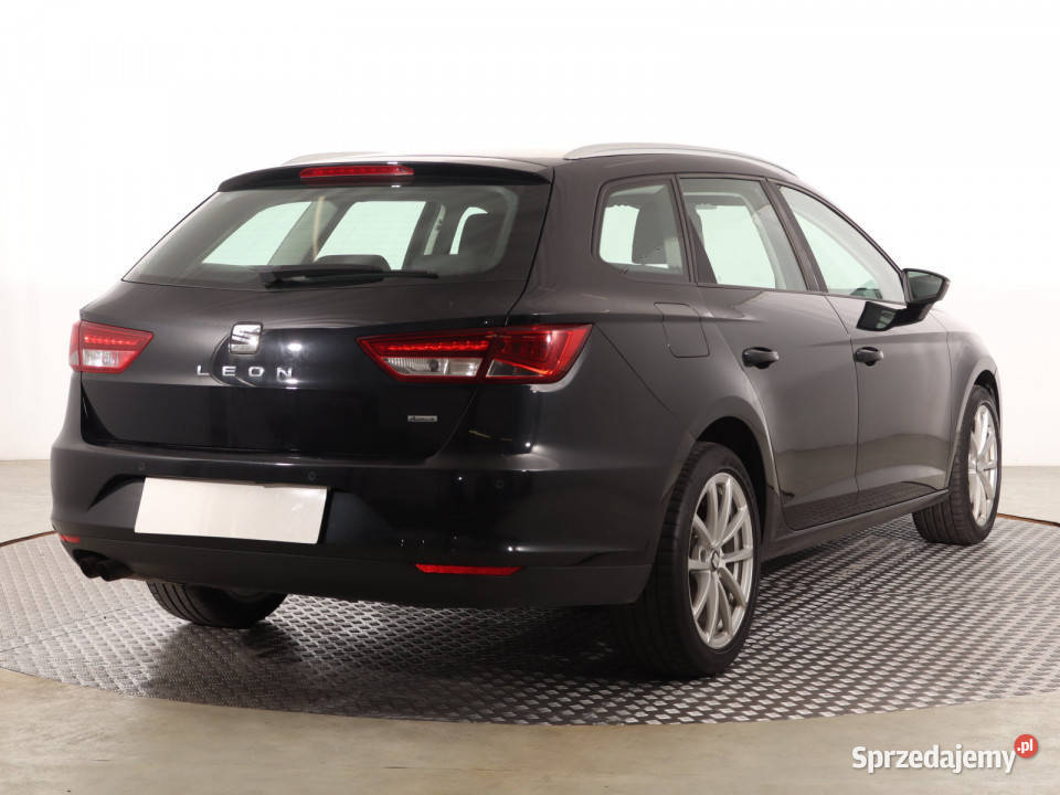 Seat Leon 16 TDI gniazdo USB Katowice