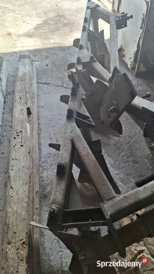 Pług podorywkowy 5 skibowy nieuszkodzony wielkopolskie Niechanowo