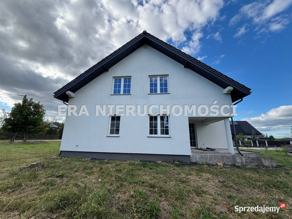 Dom wolnostojący 307m2 Klepacze sprzedam