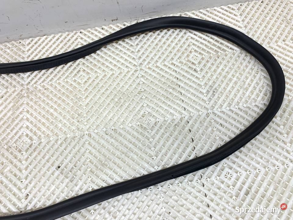 USZCZELKA DRZWI PRZÓD PRAWA BMW G30