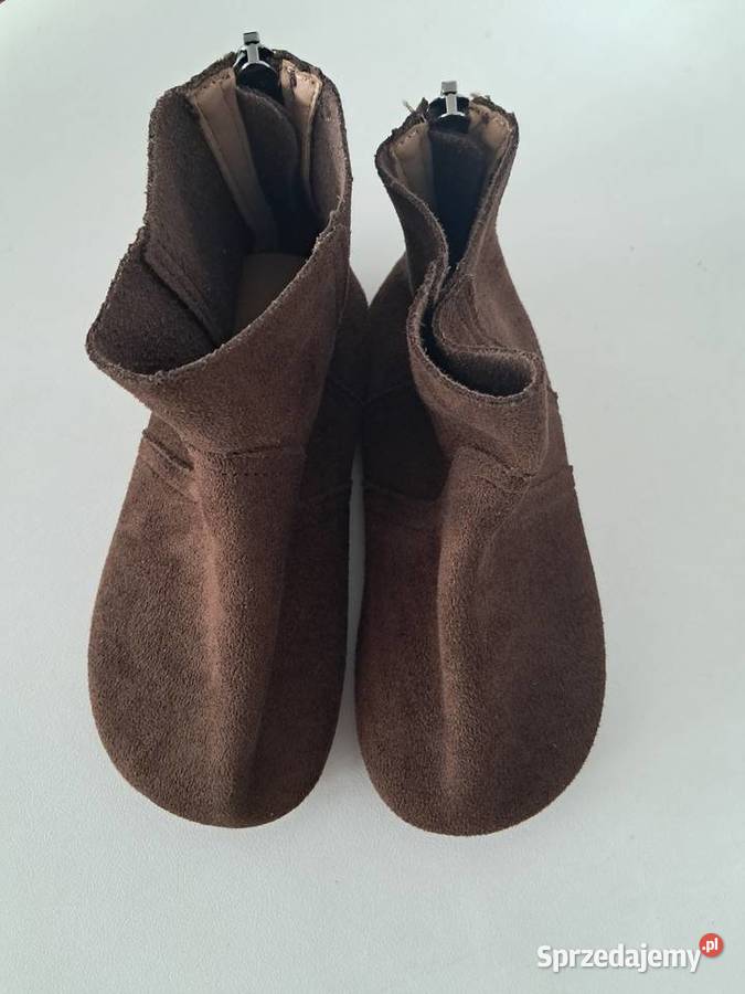 nowe zamszowe buciki brak metki rozmiar 28 Sandomierz