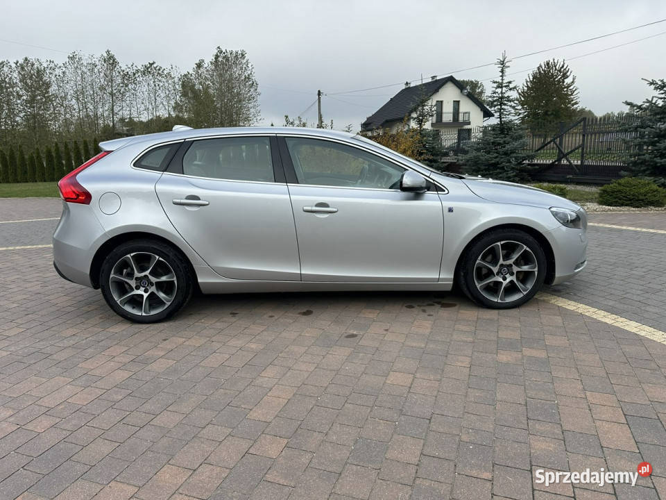 Volvo V40 II 2012 isofix Lipówki