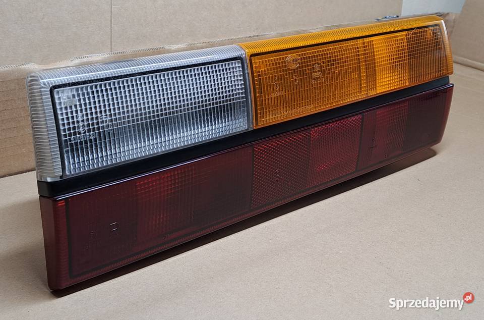 LAMPA TYŁ TYLNA PRAWA AUDI 80 B1 SEDAN 823945285 sprzedam
