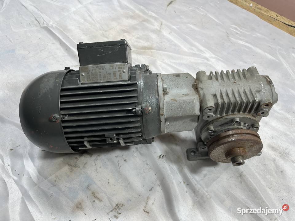 Motoreduktor Silnik z przekładnią Lenze 230V Brańsk