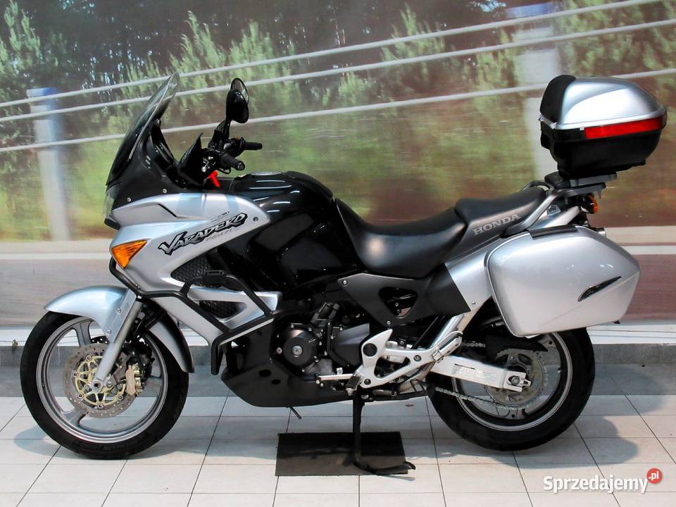 Honda XL 1000V Varadero polift ABS kpl kufrów Rok produkcji 2003