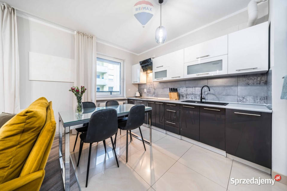 2 pokoje z balkonem i miejscem w hali garażowej Poznań