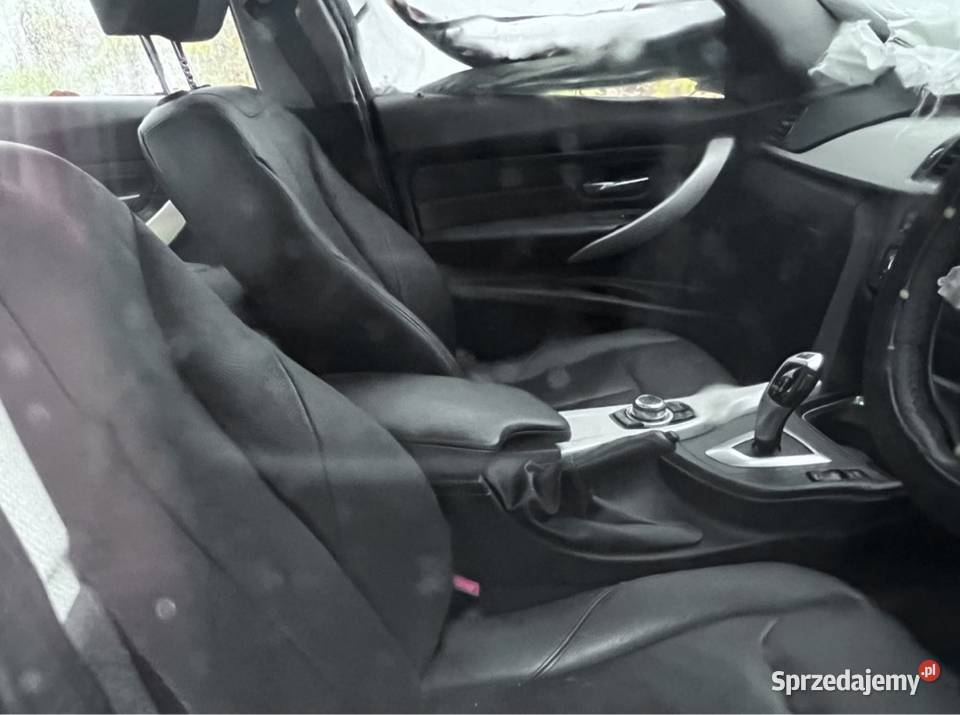 FOTELE KANAPA BOCZKI BMW F30 UK osobowe Łódź sprzedam