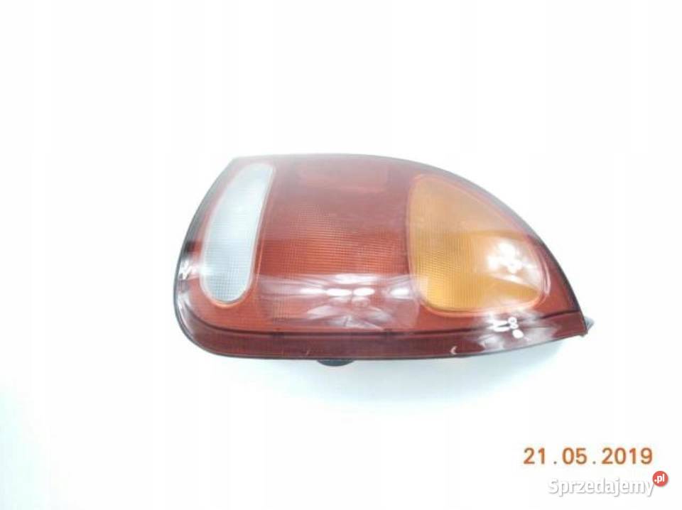 LAMPA PRAWA TYLNA TYŁ HYUNDAI ELANTRA 9500