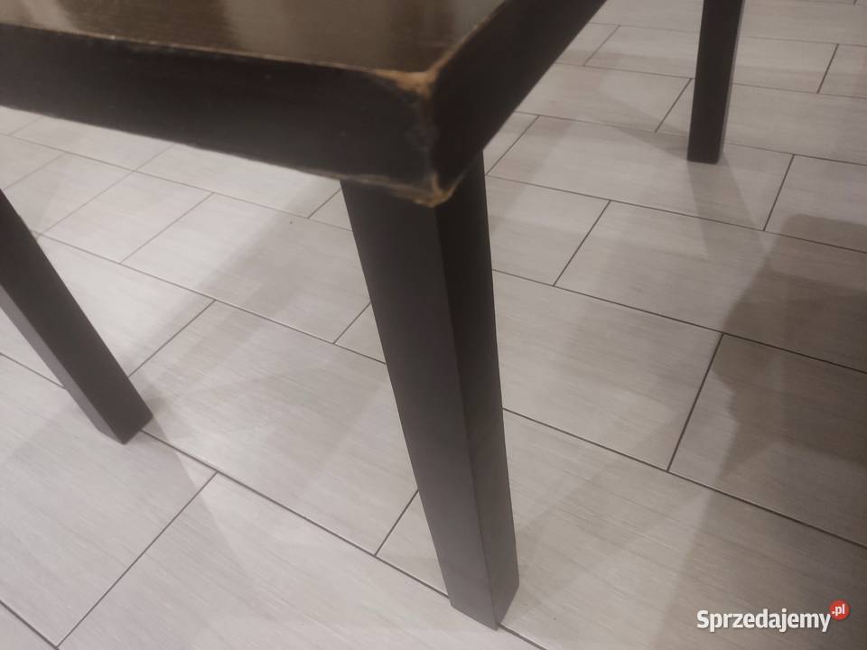 Sprzedam solidny stół drewniany rozkładany kolor Knurów