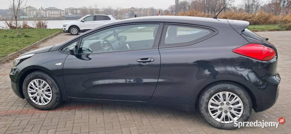 Kia ceed proceed 14 benz oryg przebieg 64 aluminiowe felgi łódzkie sprzedam