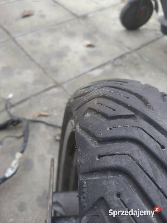 Piaggio X8 koło przód komplet Dębica