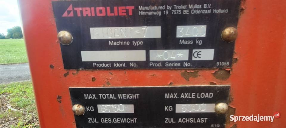 Trioliet wóz paszowy pionowy Huta Szklana