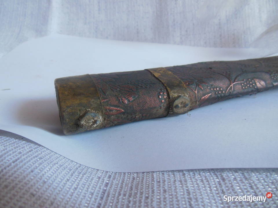 Nóż ozdobny z dawnych lat