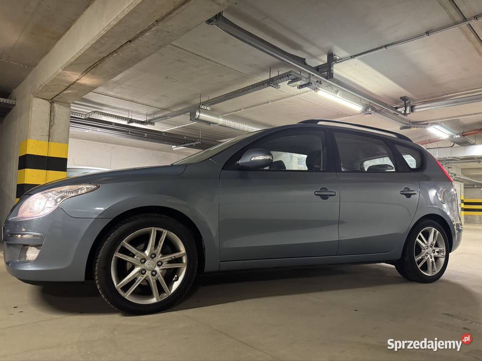 Hyundai i30 CW 2008 niebieski Wrocław