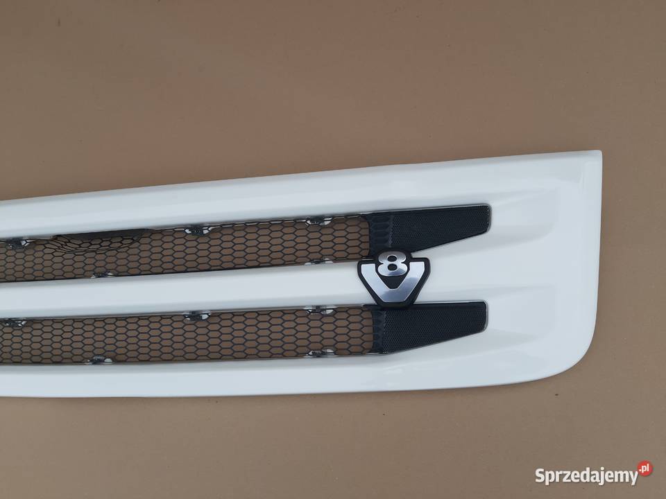 SCANIA R XPI V8 ŁAWKA GRILL ATRAPA DOLNA 1885932 Trzciel
