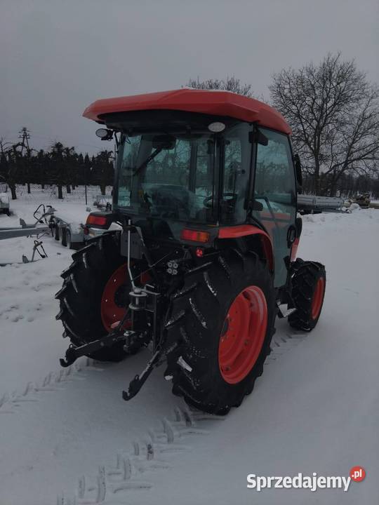 Ciągnik Kubota L2522 z fabryczną kabiną Wspomaganie kierownicy świętokrzyskie Kielce sprzedam