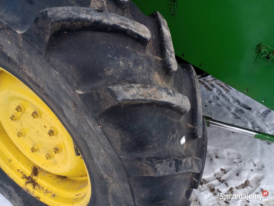 John Deere 1072 1075 1065 Baćkowice