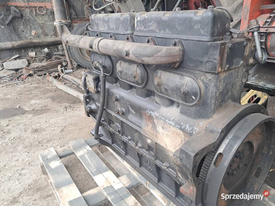 Sprzedam silnik do zetora ursusa 6 cylindrowy