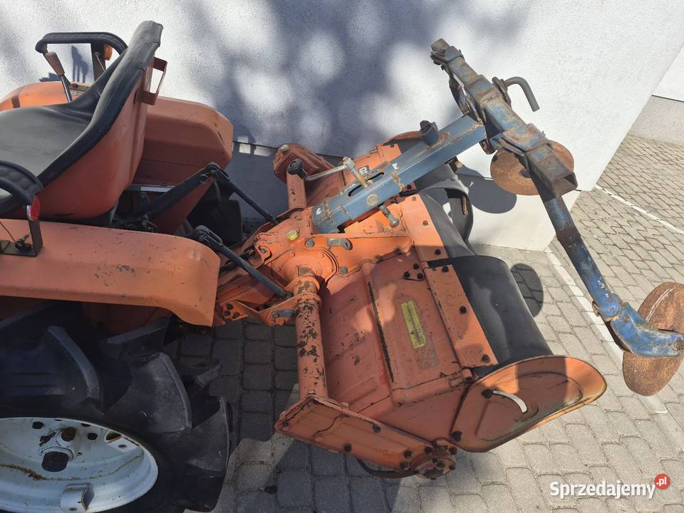 Kubota traktorek Yanmar iseki ładowacz tur Napęd 4x4 Rolnictwo Białystok sprzedam