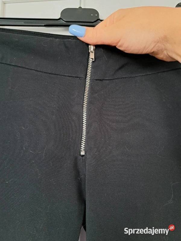 czarne eleganckie spodnie Vila klasyka i wygoda Trąbki Wielkie