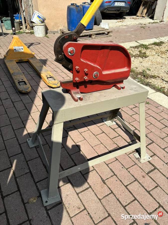 Gilotyna ręczna świętokrzyskie Gnieździska