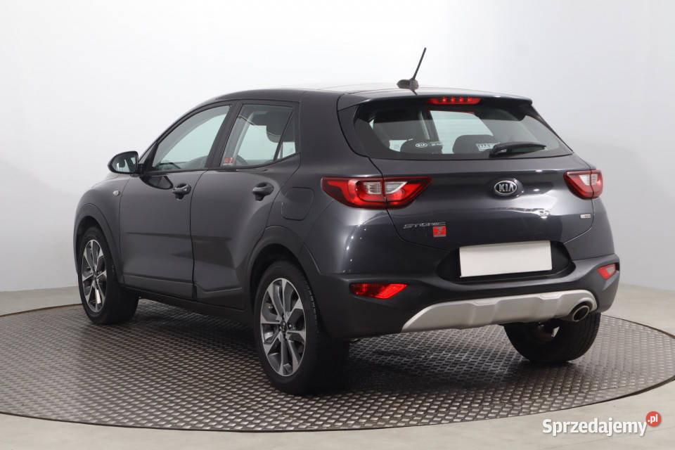 Kia Stonic 10 TGDI srebrny Samochody osobowe