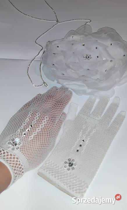 Torebka komunijna różyczka z diamencikami Borów
