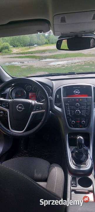 Opel Astra J 20 CDTI 165 2015r Sports Tourer światła do jazdy dziennej dolnośląskie Jelcz-Laskowice sprzedam