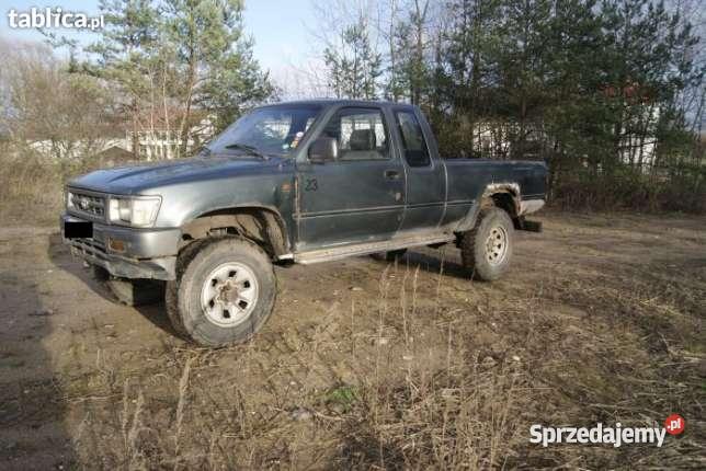 Toyota hilux 4x4 24 diesel pickup truck 1992r nieuszkodzony Hilux sprzedam