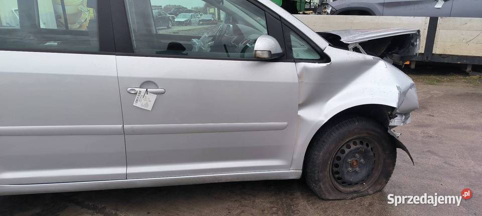 DRZWI PRAWE PRZÓD VOLKSWAGEN TOURAN osobowe Lipno
