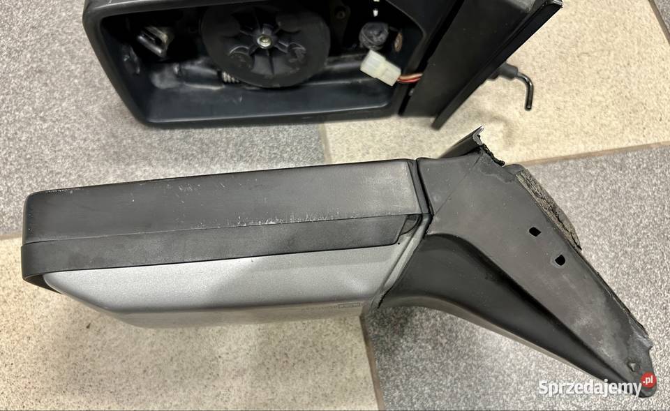 Lusterko lewe anglik Mercedes W126 SEC osobowe
