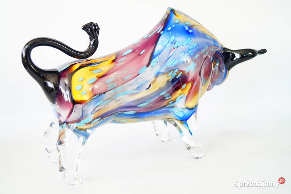 Byk z Wall Street szklana figura Murano style Gizałki