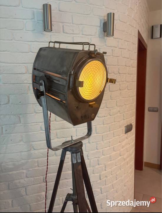 Lampa podłogowa loft trójnoga