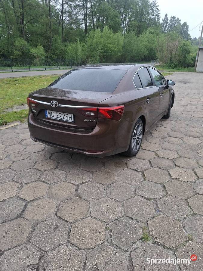 Toyota Avensis t27 2016r 18 automat Stoczek Łukowski sprzedam