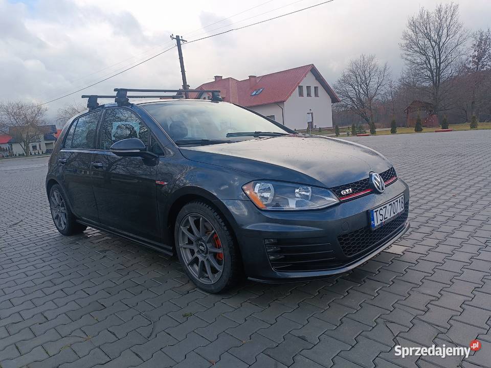 Sprzedam zainwestowanego golfa 7 gti