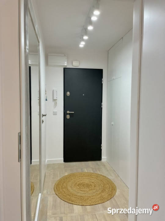 MOKOTÓW ładne 2 pokoje metrze park Warszawa