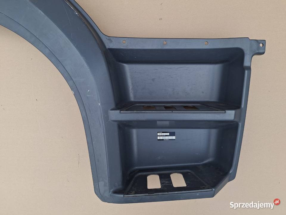 MERCEDES ATEGO STOPIEŃ PRAWY STOPNICA PRAWA Bieleń