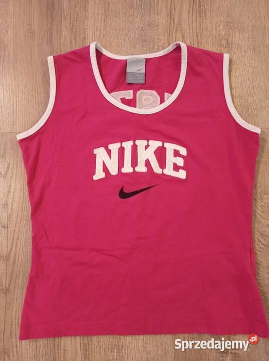 Różowa koszulka Nike podlaskie Hajnówka