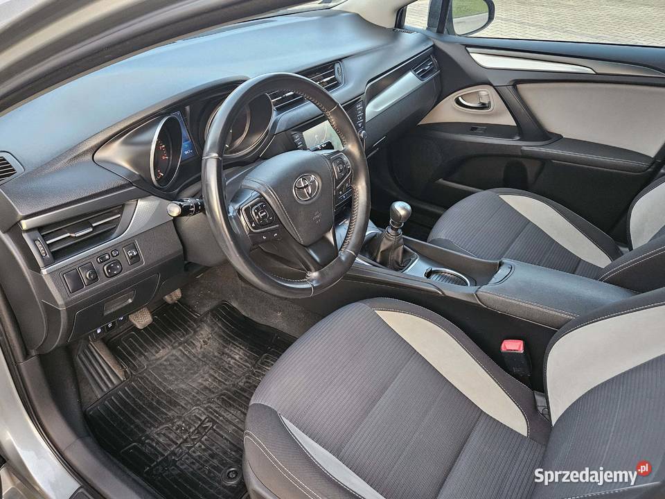 Toyota Avensis 18 Valvematic 147 VAT 23 Rok produkcji 2016 małopolskie Tarnów