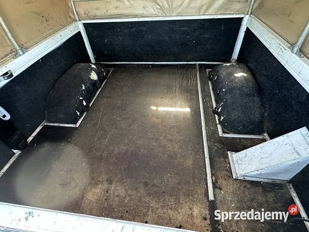 LAND ROVER DEFENDER Tuliszków