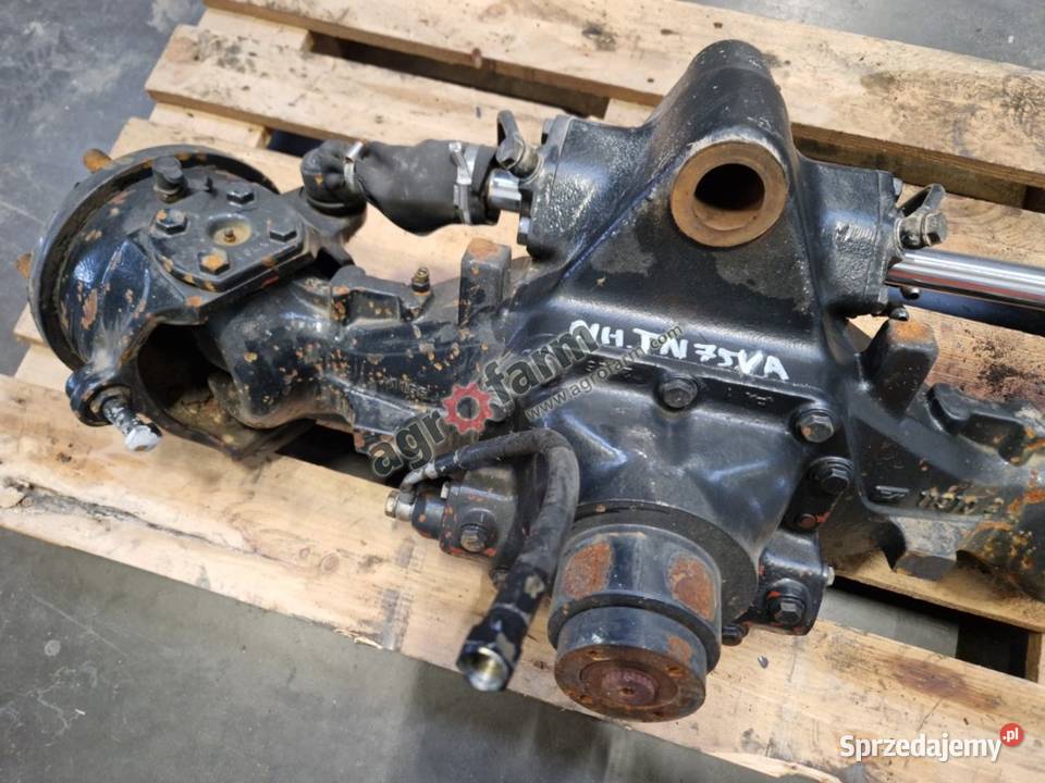 Przedni most Holland TN75VA 11910 Byków