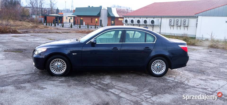 Sprzedam BMW E60 silnik 30 M54 Rok produkcji 2003