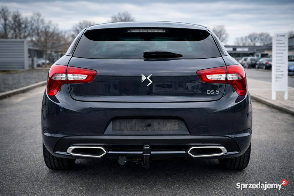 DS Automobiles DS 5 Rok produkcji 2016 Sadlno