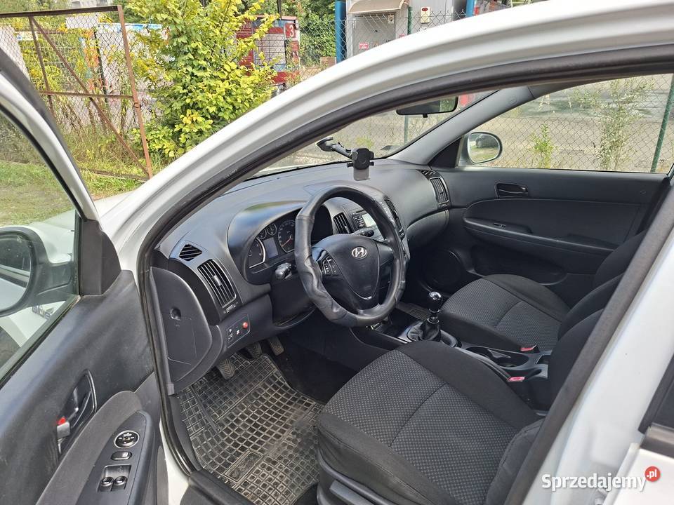 HYUNDAI i30 2010r 16crdi KLIMATYZACJADLUGIE Wrocław