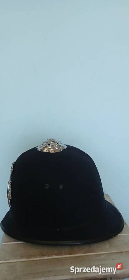 Angielski hełm policyjny