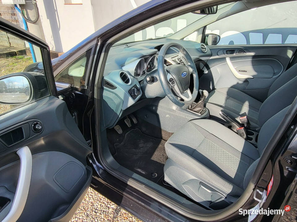 Ford Fiesta klimatronikaluz Niemiec Mk7 2008 nieuszkodzony Dąbrowa sprzedam
